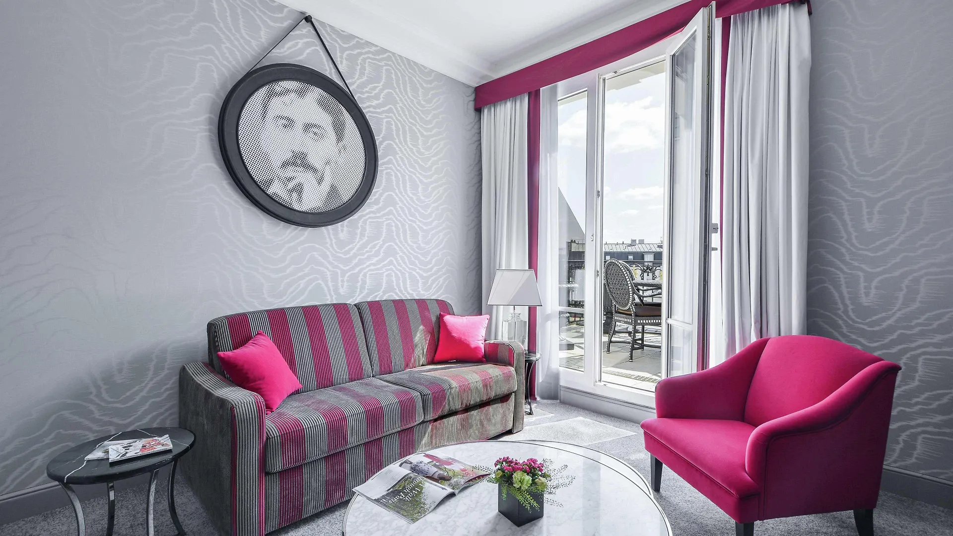 Maison Astor Paris, Curio Collection By Hilton France