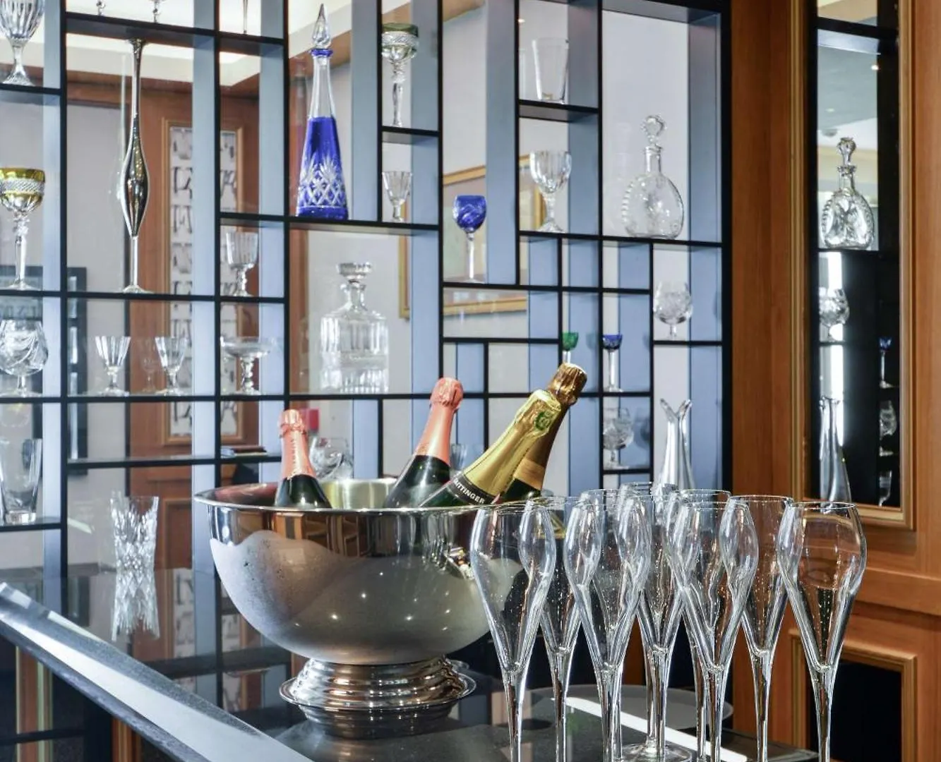 Maison Astor Paris, Curio Collection By Hilton Paris