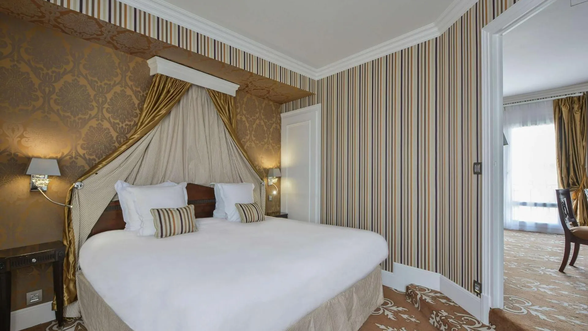 Maison Astor Paris, Curio Collection By Hilton Hotel